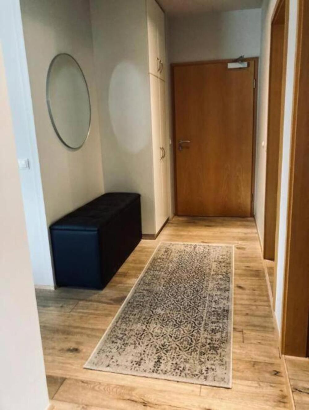 G10 Apartments آكيورِيْري المظهر الخارجي الصورة